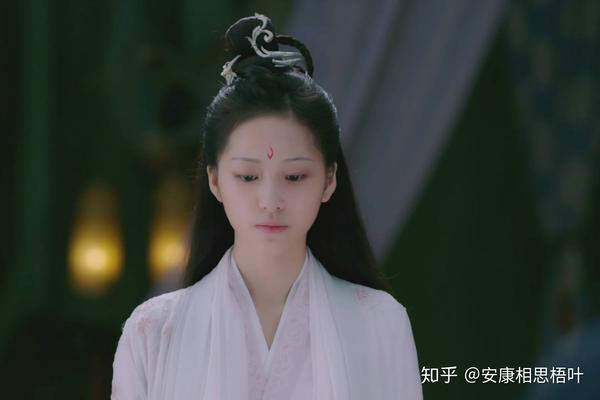 《琉璃》之小银花:如不是那份执念,又怎会错过身边的幸福