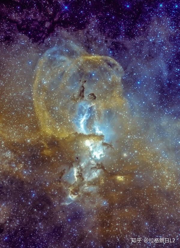 [星云] ngc3576-来自太空的自由女神