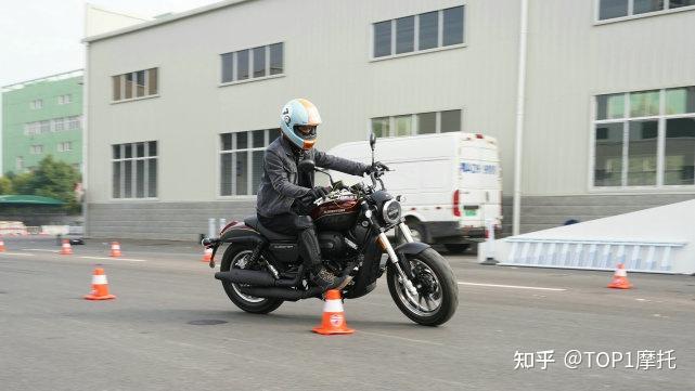 静若绅士动若脱兔qjmotor闪300s简单试驾