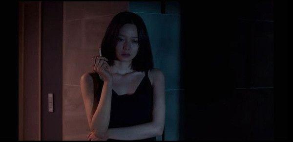 布拉芙夫人里的在酒店和教授xxoo的女演员叫什么?