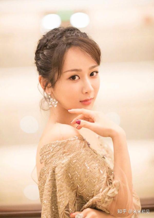 确认过眼神,童星出生的她,杨紫为何出道二十几年一成不变?