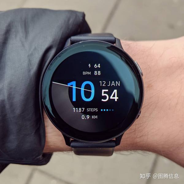 ins上的三星galaxy watch active2真好看