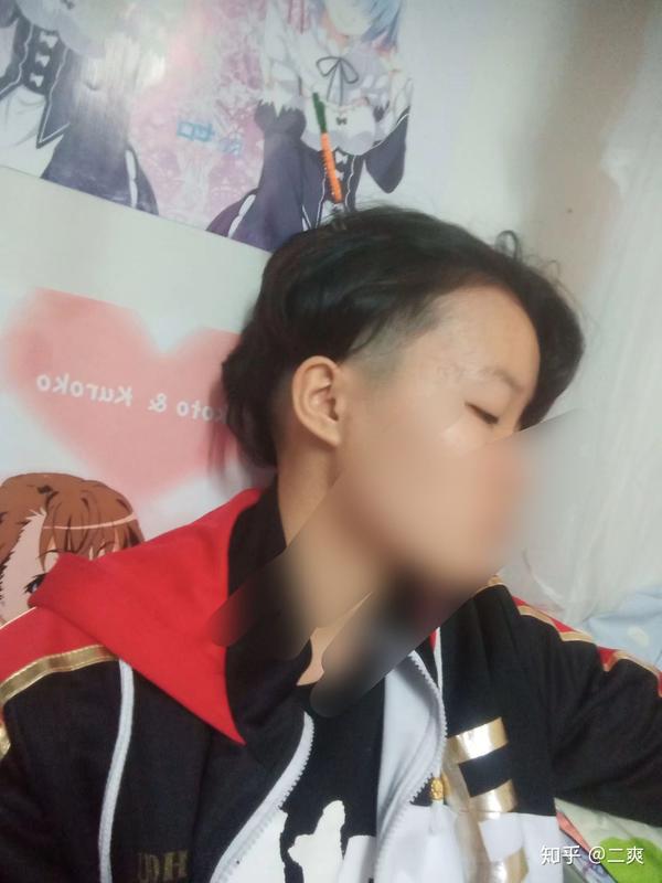 假小子脸大头大少适合什么样的发型蓄发中