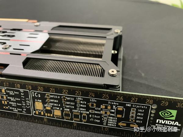 蓝宝石5600xt白金版pro,蓝宝石rx5600xt白金版 迟到的甜品?蓝宝石5600xt白金pro首测