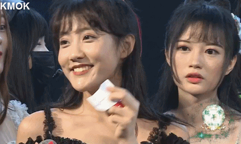 抽选拉票会没抽到时的李艺彤…惊艳 我心中李艺彤最美瞬间top1