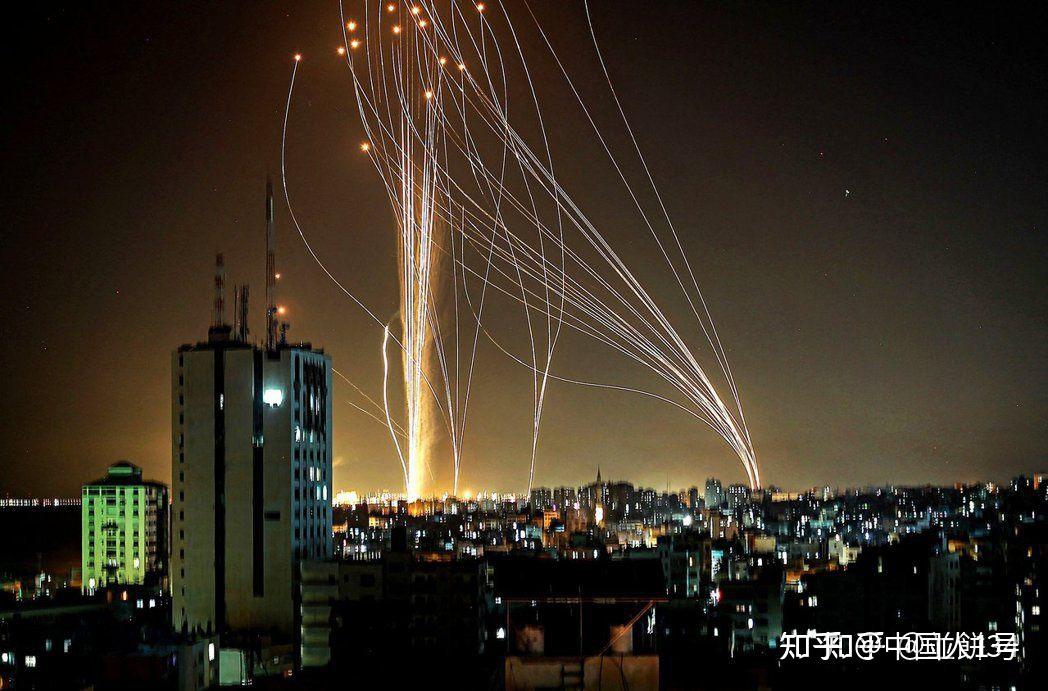 巴基斯坦向以色列发射150火箭弹
