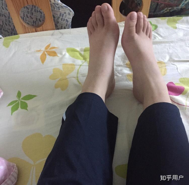 说说女生脚大是一种怎样的体验