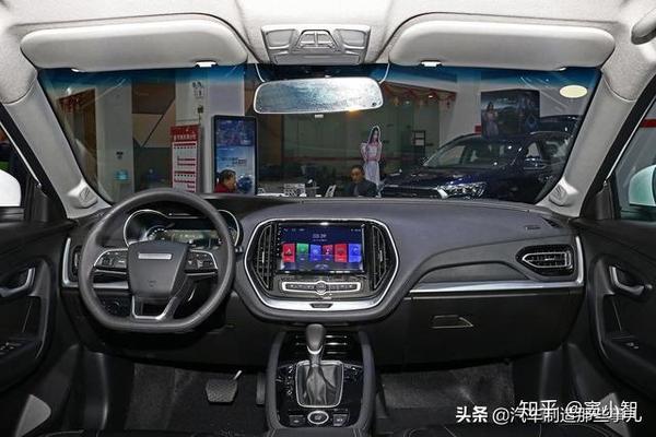 捷途x70m内饰,跟捷途x70风格一样,很多零件都是直接沿用