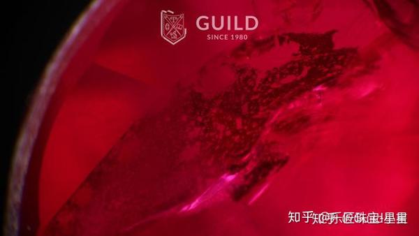 缅甸红宝石中的愈合裂隙(图片来源于guild检测中心)