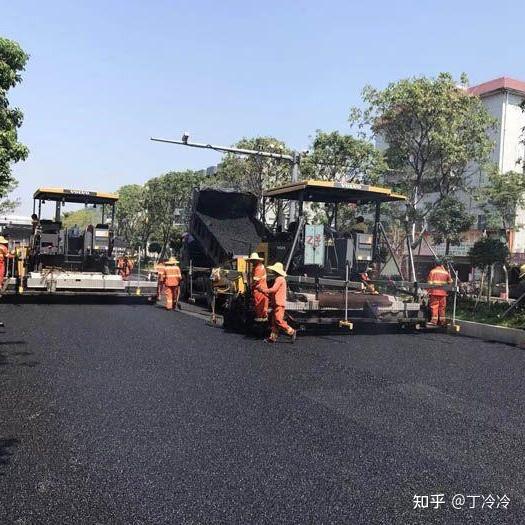 沥青路面摊铺工程施工