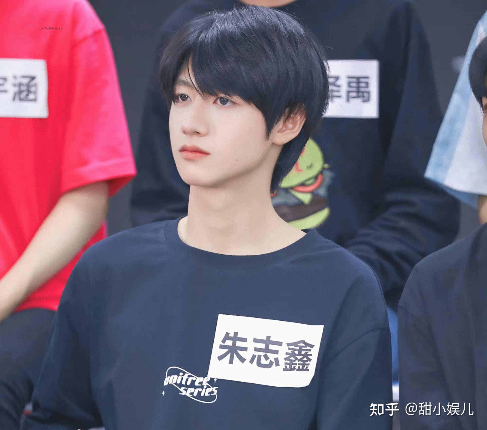 除了导演阵容外,节目里的演员邀请到了荣梓杉,tf家族的朱志鑫,范丞丞