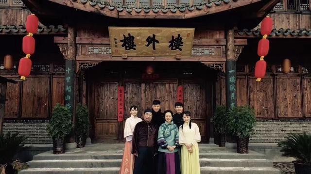 让我们跟着热播的《楼外楼》学点经营学