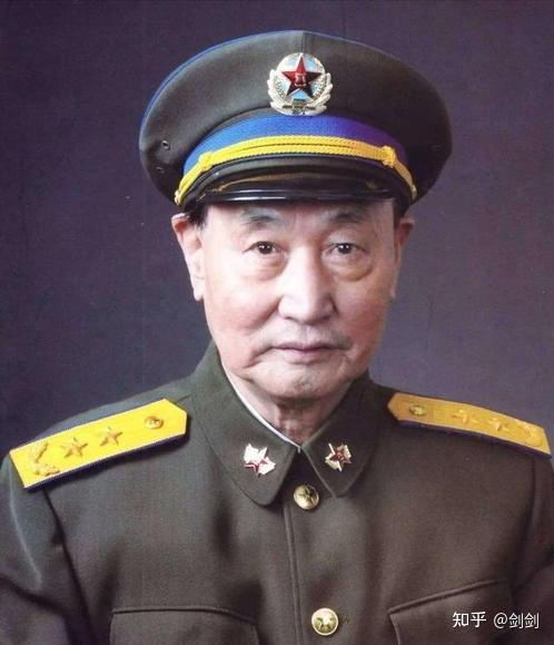 地空导弹营长陈辉亭,"违令"拒不发射导弹,竟然救下了4