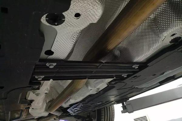沃尔沃s90l底盘拆解与海外版基本相同