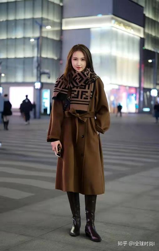 秋冬大衣搭配的六套look照着穿显瘦还美观气质女人必备