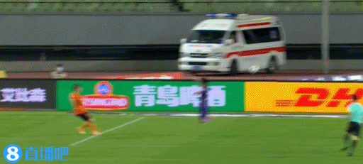 补时第5分钟赵宏略传中,黄紫昌头球稍稍偏出立柱.