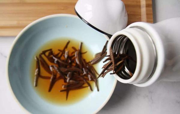隔夜茶