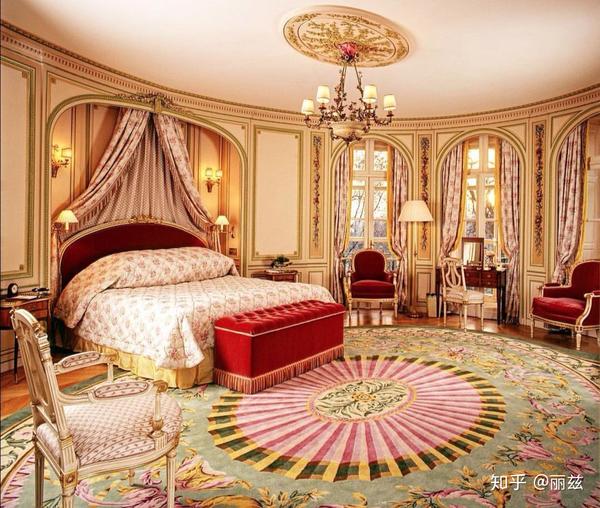 皇家套房的卧室
