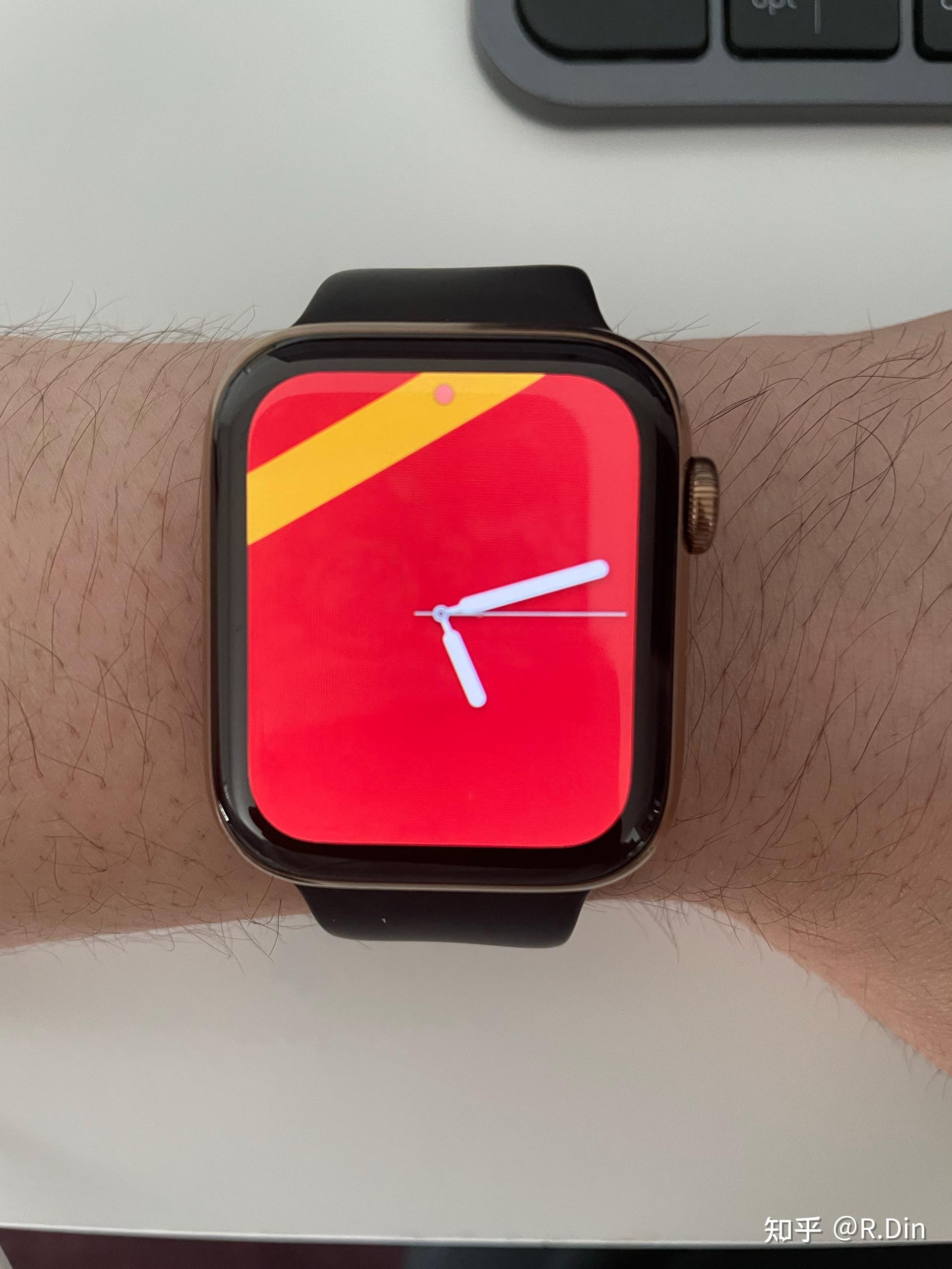 如何设置苹果官发国家主题applewatch表盘
