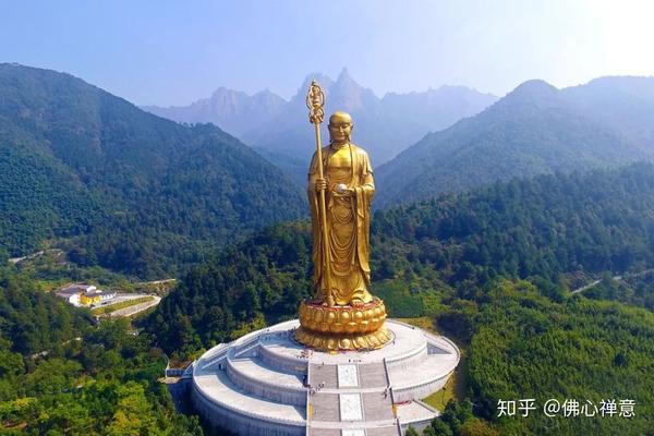 能成为中国四大佛山--九华山镇山之宝及地藏王菩萨的坐骑