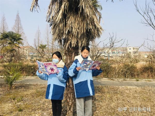 盱眙维桥初级中学开展拿新书过新年暖冬活动