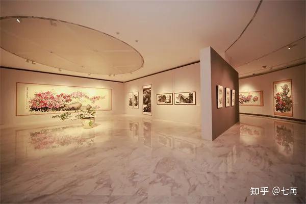 美美与共——中国艺术名家慈善画展在深圳市关山月美术馆隆重开幕