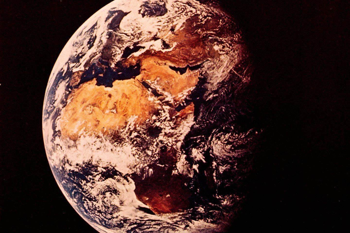 环保主义者:《全球概览》开始运作(《滚石》杂志,1969