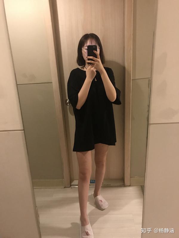 我以前162cm,差不多在95斤到100斤浮动,最瘦也瘦到过92,最胖达到了