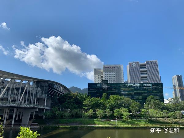 被深圳科技图书馆圈粉了深圳大学城图书馆
