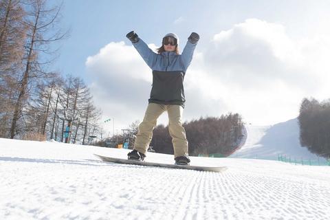 【烧白滑雪教程】第一次接触滑雪该如何学习?单板正确