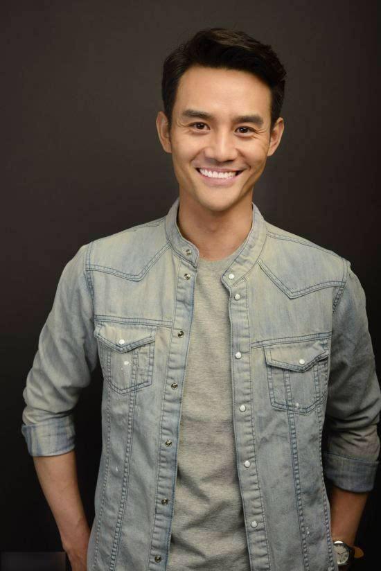 王凯,我一直get不到他的帅,那鼻子和下巴看着贼难受.