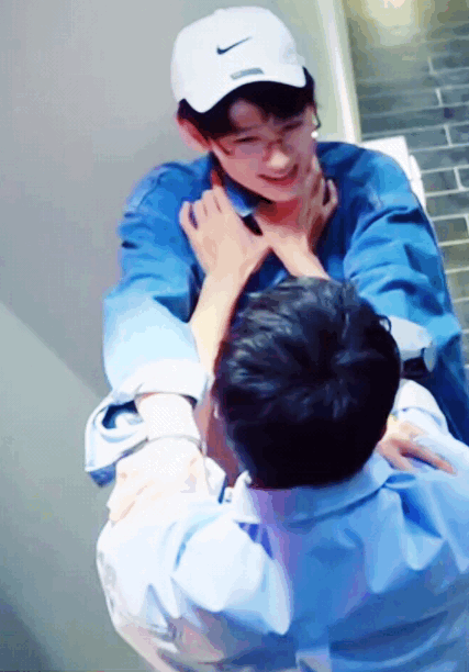 白敬亭喜欢晚睡的女生么?