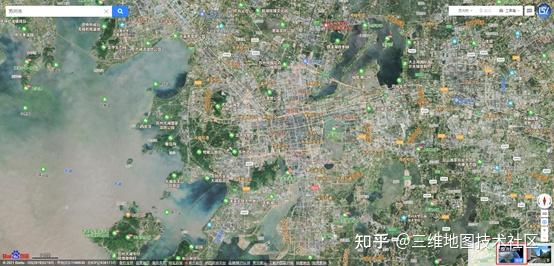 在三种模式中选择(地球),这个模式就是卫星地图模式