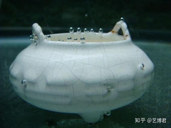 怎么用水鉴定老瓷器?瓷器气泡鉴定