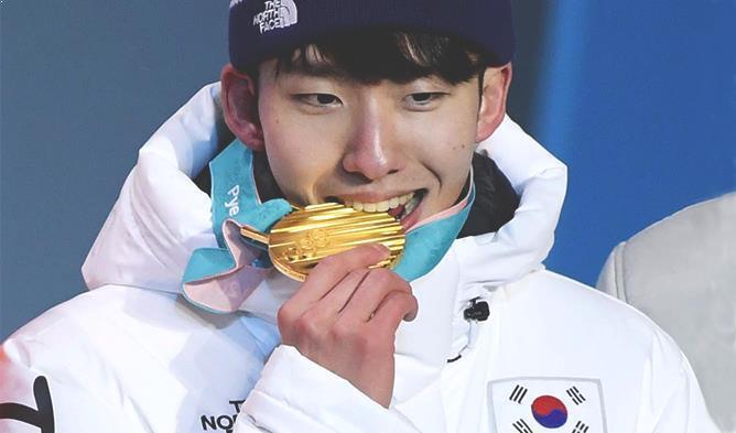 韩国短道速滑冠军林孝俊正办理入籍手续,可能代表中国