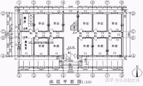 某单位住宅楼底层平面图