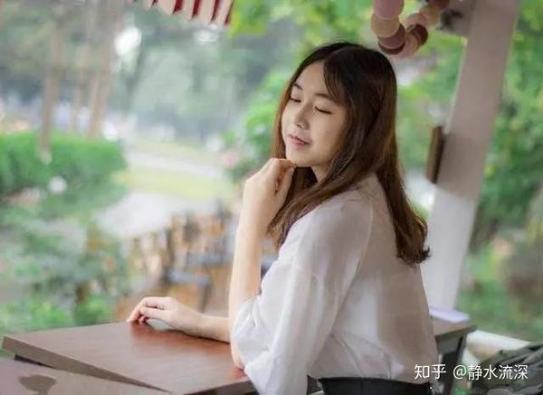 结了婚的女人,遇到男人追,心里会怎样想?听听这两个女人怎么说