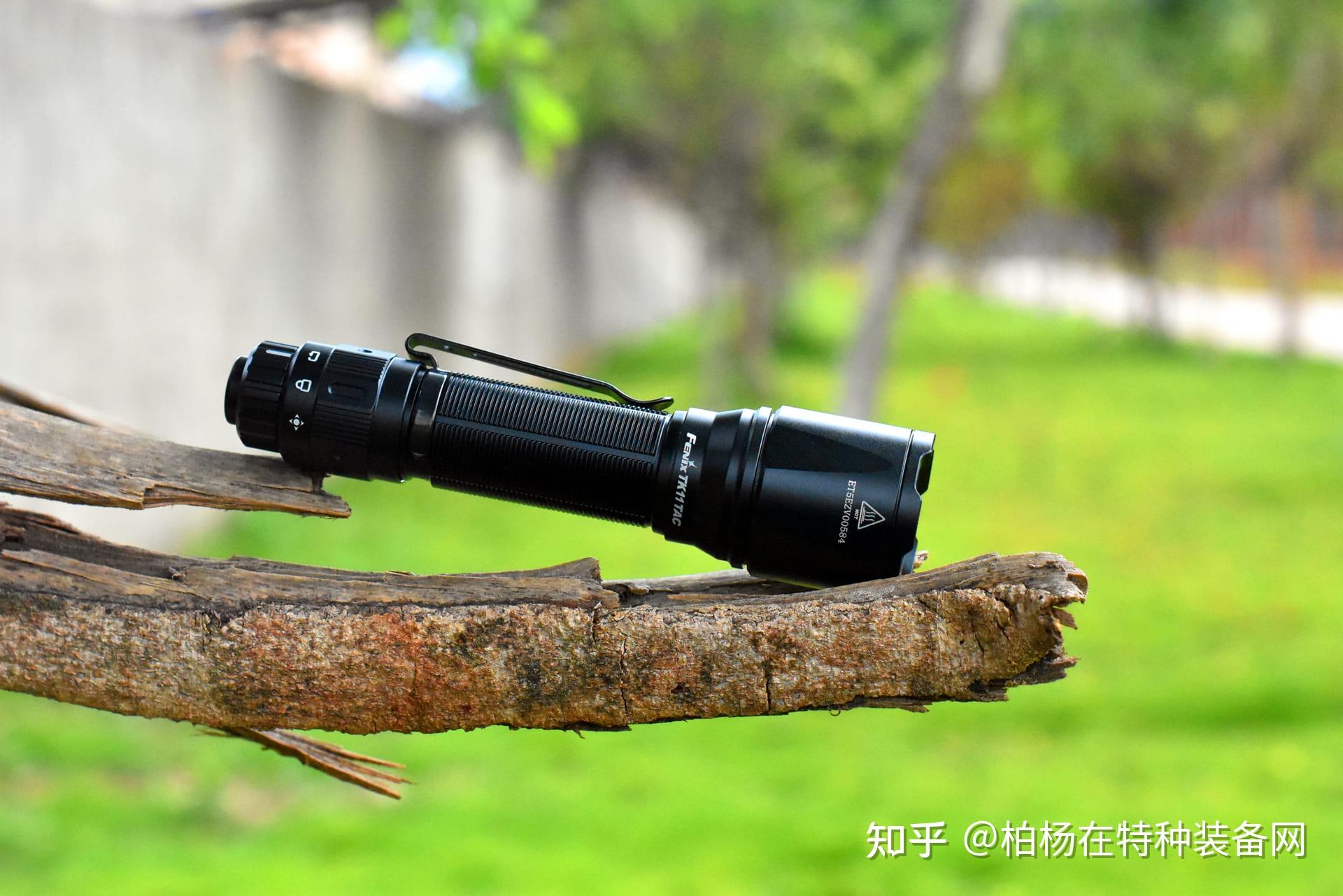 00淘宝fenix菲尼克斯tk11 tac强光手电筒led超亮远射18650电fenix tk