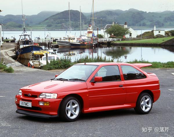 ford escort rs cosworth