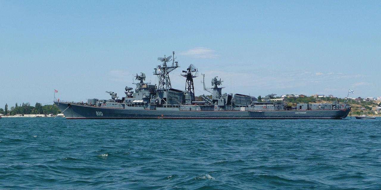 多桅杆神教开端——苏联61型"卡辛"级大型反潜舰
