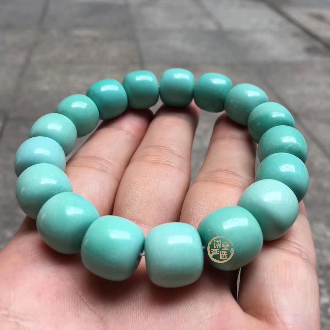 绿松石秦古料有什么特征?