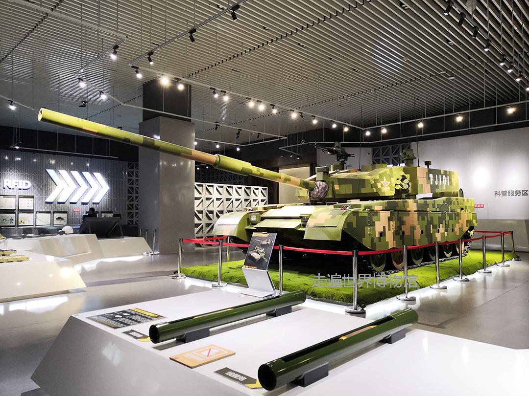 军事博物馆看展中外各式坦克集锦令人大开眼界