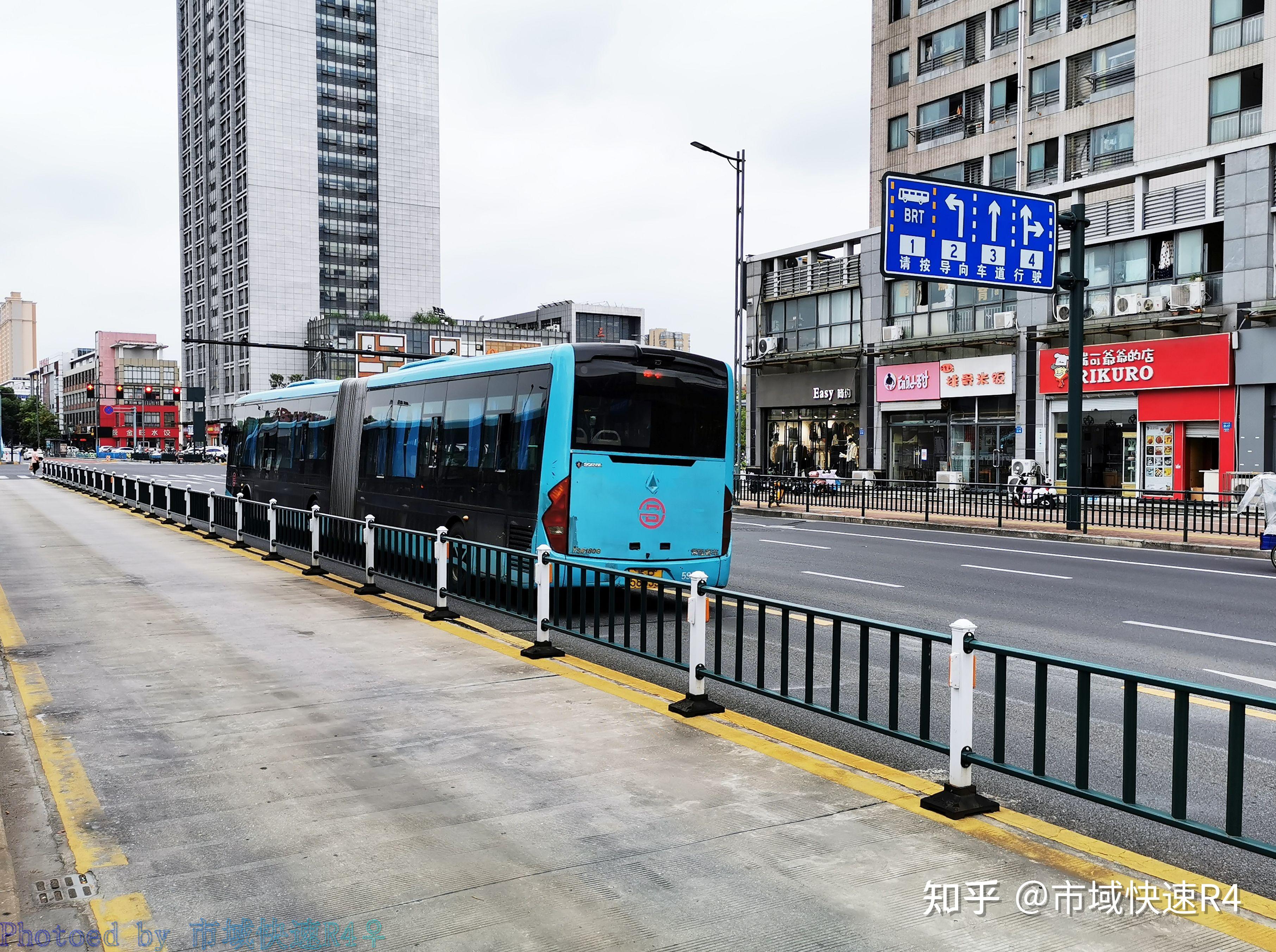 往武进客运中心方向在路中央,往常州北站在路测到达终点,武进公交中心