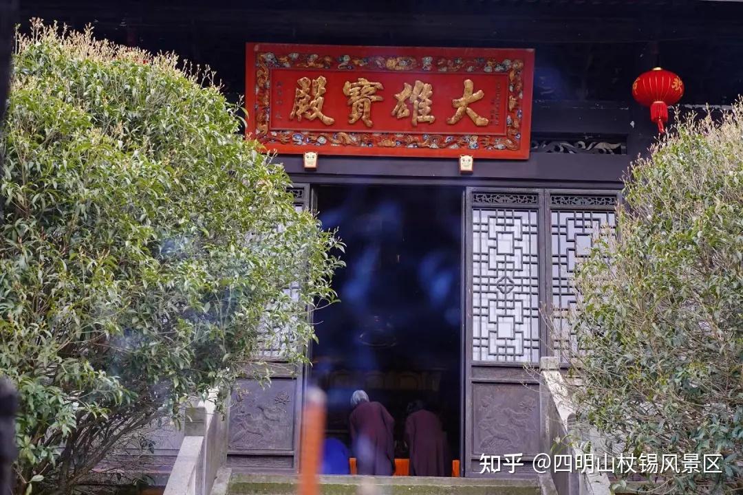 杖锡禅寺始于唐朝,距今已有800多年历史.佛说:修上福者,无过造塔.