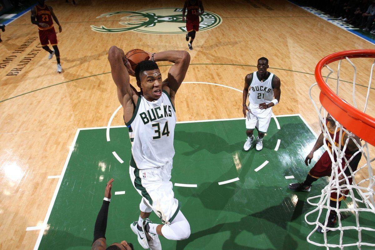 nba希腊怪物扬尼斯阿德托昆博字母哥和它的球鞋您了解过吗