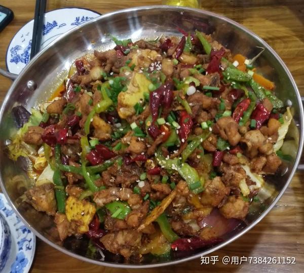 干锅鸡,鸭,虾,里脊,排骨√  干锅牛肉╳