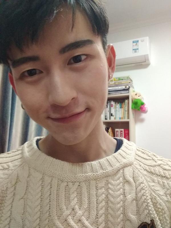 有哪些适合男生的护肤品和化妆品?