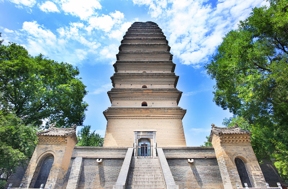 西安古建筑小雁塔唐长安城保留至今的重要标志