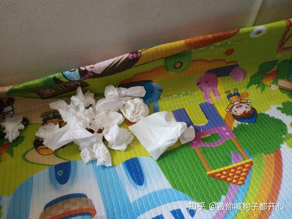 一会儿功夫,鼻涕眼泪一大把,用了这么多卫生纸