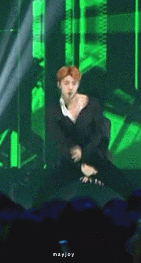 不请自来!吴世勋!